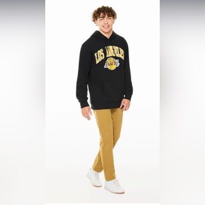 NWT Ultra Game Los Angeles LA Lakers Team Logo Black Pullover Hoodie Sweatshirt